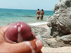Giữ trẻ sex gái đẹp  ...
