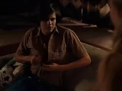Mẹ coi phim sex pháp ...