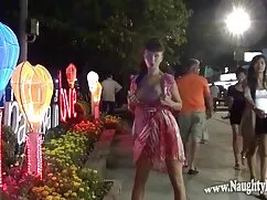 Làm một đồ chơi tron ...