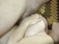 Hoang dã tóc xanh lớ ...